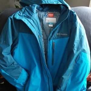 Columbia thermal coil jacket